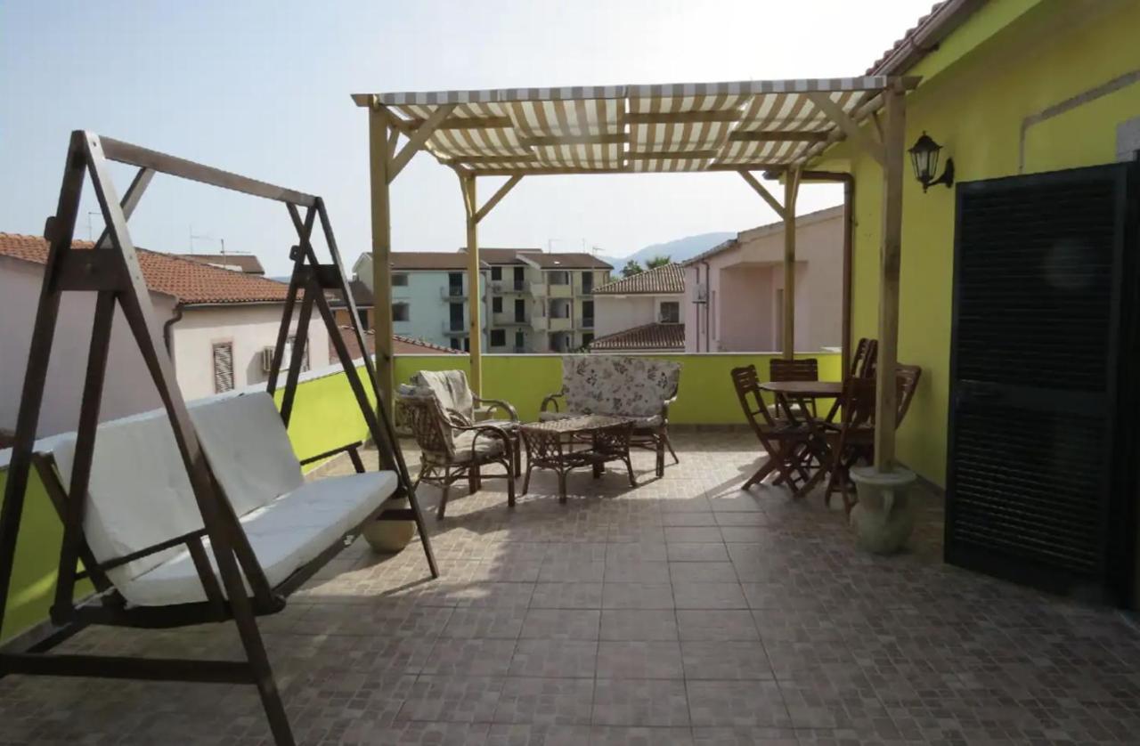 Lovely Flat In Northern Sardinia ヴァッレドーリア エクステリア 写真