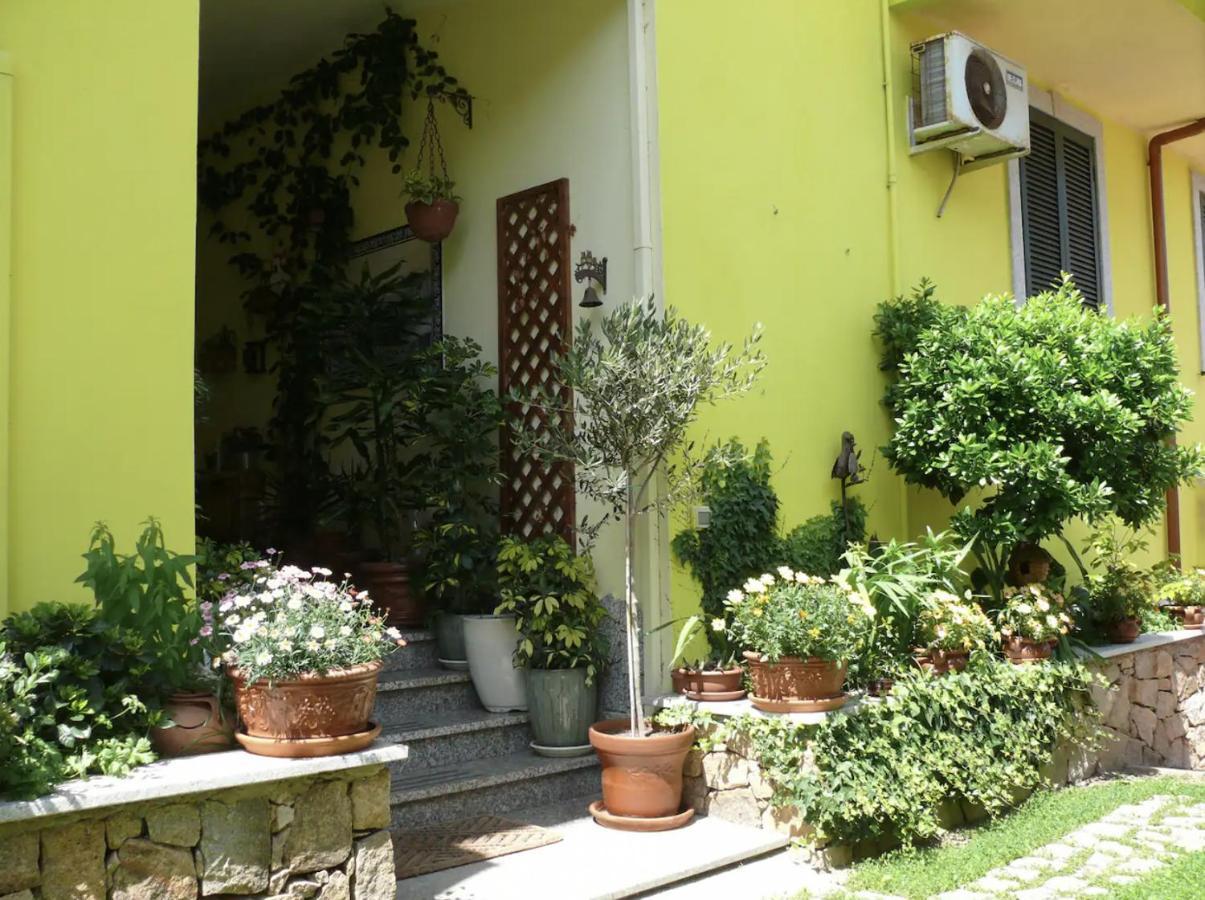 Lovely Flat In Northern Sardinia ヴァッレドーリア エクステリア 写真